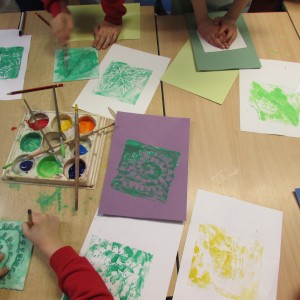 Making Mille-Fleur test prints at the children's after school art club